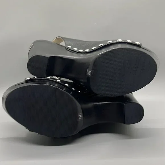 Michael Kors Studded Platform - Picture 4 of 10